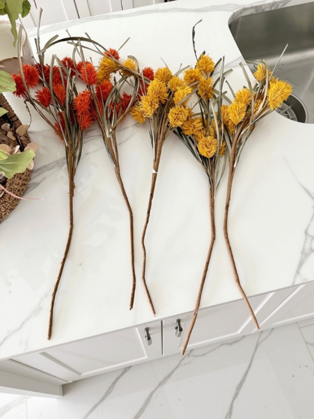 Set of 5 Artificial Thistle Flower Stems – Fall Colors